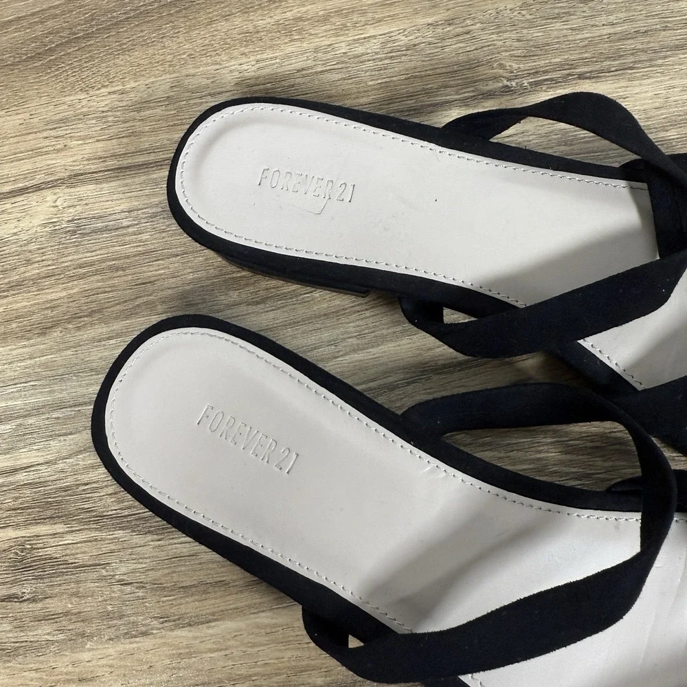 Forever 21 Slip On Sandal Suede Black Women's Triple Strap Casual Size 9